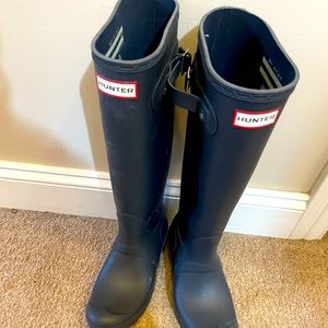 Navy Tall Hunter Rain Boots